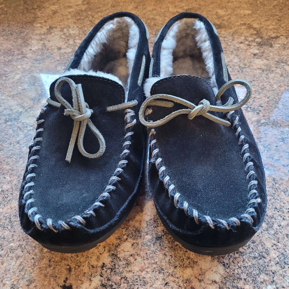 L.L. BEAN Mens Wicked Slippers.  Sz 7. Excellent condition